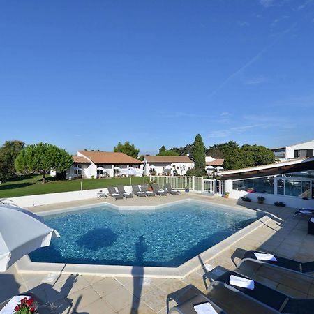 Mas De La Grenouillere Hotel Et Centre Equestre En Pleine Nature Saintes-Maries-de-la-Mer Buitenkant foto